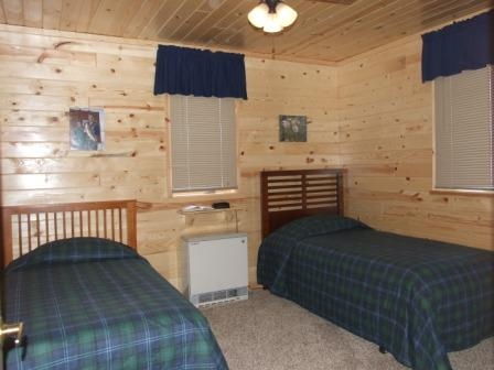 Cabin Rentals in Lake of the Woods - Bedroom